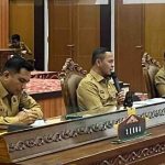 Resmi Tetapkan Tarif Parkir, Wako Pekanbaru Minta Dishub Pastikan Juru Parkir Patuhi Ketentuan