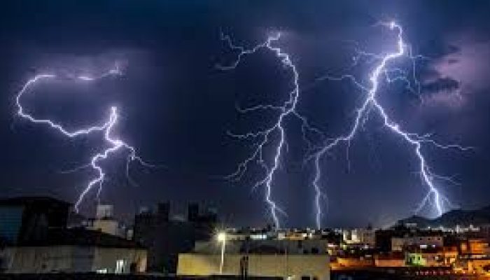 Jelang Malam Tahun Baru, BMKG Peringatkan Warga Riau Waspada Cuaca