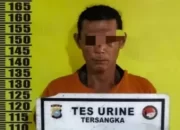 Pria berinisial CA (45), warga Desa Kubang Jaya, Kecamatan Siak Hulu, Kabupaten Kampar diduga pelaku penganiayaan berat menggunakan senjata tajam