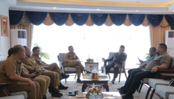 DPRD dan Pemko Pekanbaru Sepakat Jaga Transparansi Pembahasan APBD 2026
