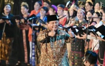 Presiden RI, Prabowo Subianto, saat menghadiri puncak perayaan Natal Nasional 2025