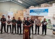 Bea Cukai Bongkar Gudang Rokok Ilegal di Pekanbaru, 160 Juta Batang Disita