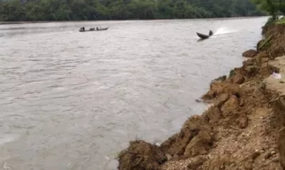 sungai subayang berstatus siaga.