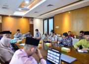 Rapat persiapan pembentukan tim Optimalisasi Pendapatan Asli Daerah (PAD) Provinsi Riau