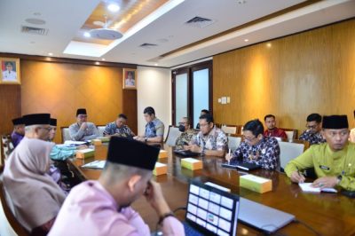 Rapat persiapan pembentukan tim Optimalisasi Pendapatan Asli Daerah (PAD) Provinsi Riau