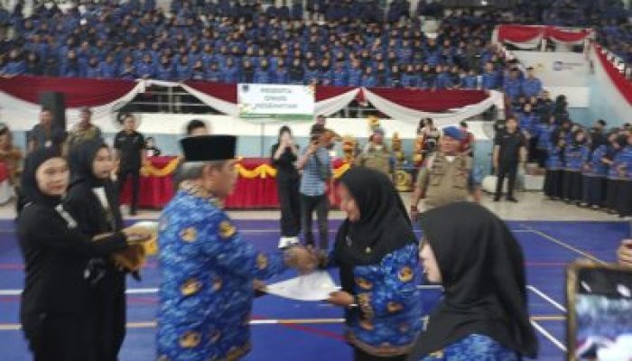 Ribuan PPPK Paruh Waktu Terima SK, Bupati Lahat Tekankan Disiplin dan Kinerja