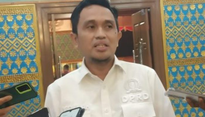 DPRD Riau Soroti Kinerja UPT Bapenda, Seleksi Jabatan Dinilai Mendesak
