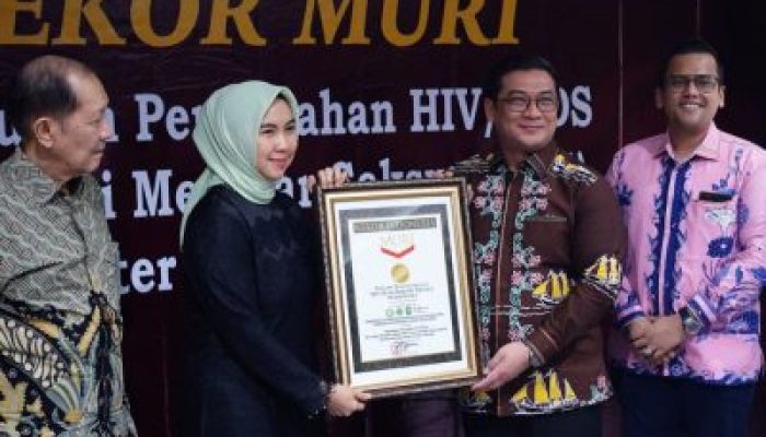 Penyuluhan HIV/AIDS Terbesar Raih Rekor MURI, Pemprov Riau Dorong Edukasi Berkelanjutan