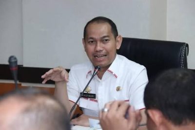 Tingkatkan Visibilitas Malam Hari, Dua PJU Dipasang di Simpang Padat Pekanbaru