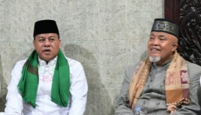Ratusan Jamaah Padati Masjid Raya Inuman, Bupati Kuansing Ikuti Tabligh Akbar
