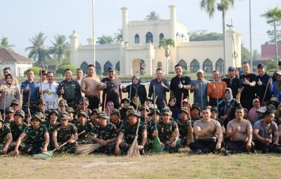 Gotong Royong Massal, Pemkab Siak Tegaskan Komitmen Tangani Persoalan Sampah