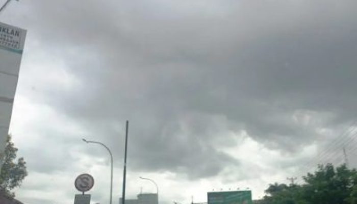 BMKG Prediksi Hujan Sore Hingga Malam Guyur Sebagian Besar Riau