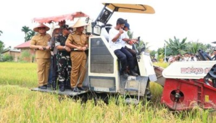 Kunjungan Wamentan ke Riau, Fokuskan Dukungan untuk Petani dan Infrastruktur Pertanian