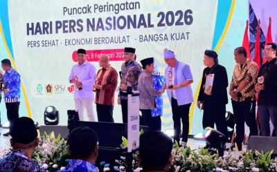 Wali Kota Pekanbaru Terima SIWO PWI Award 2026, Diapresiasi atas Kepedulian di Bidang Olahraga
