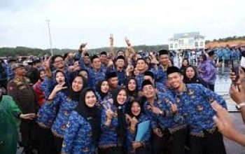 Pendidikan Pekanbaru Berbenah, Guru PPPK Paruh Waktu Terima Gaji dan Tunjangan