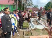 Kapolres Inhil Pimpin Pemakaman Kedinasan AKP Cardi Edi Haryanto di Pekanbaru