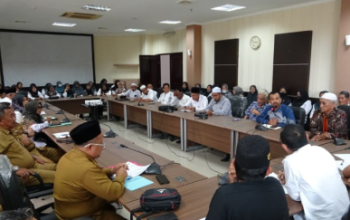 Puluhan Guru Bantu Daerah Datangi DPRD Inhil, Minta Kontrak 2026 Dilanjutkan