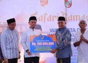 Safari Ramadan di Bukit Raya, Wako Pekanbaru Salurkan Bantuan