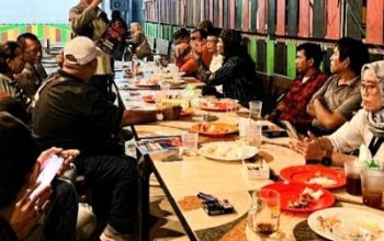 FMPP Gelar Buka Puasa Bersama di Slawi, Perkuat Silaturahmi Media dan LSM