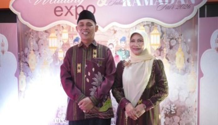 Bupati Inhil Buka Wedding Expo dan Bazar UMKM Ramadan Fair 2026, Dorong Promosi Produk Lokal