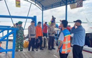 Petugas Gabungan Amankan Kedatangan Lima Kapal Penumpang di Pelindo Tembilahan