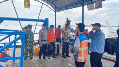 Petugas Gabungan Amankan Kedatangan Lima Kapal Penumpang di Pelindo Tembilahan