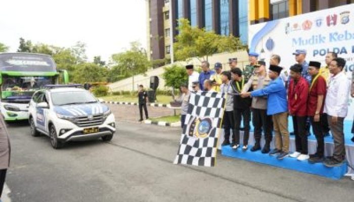 Ratusan Pemudik Diberangkatkan, Polda Riau Gelar Mudik Kebangsaan 2026