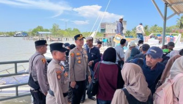 Jelang Lebaran, Polsek Kateman Perketat Pengawasan di Pelabuhan Sungai Guntung
