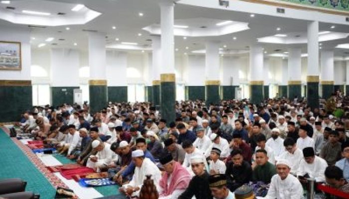 Idulfitri 1447 H, Ribuan Warga Riau Salat Ied di Masjid Raya An-Nur