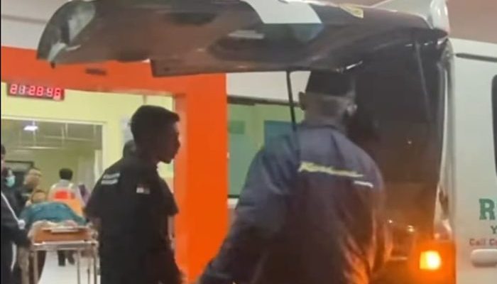 Bus Terguling di Tol Tembelang, Satu Penumpang Meninggal Dunia