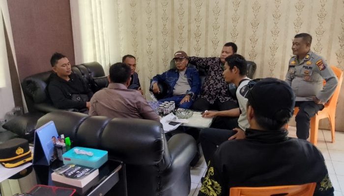 Pererat Sinergi, Kapolsek Kemuning Terima Kunjungan Jurnalis