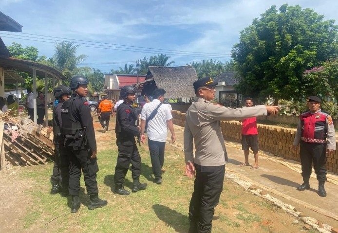Warga Temukan Benda Diduga Mortir, Polisi Lakukan Sterilisasi Lokasi