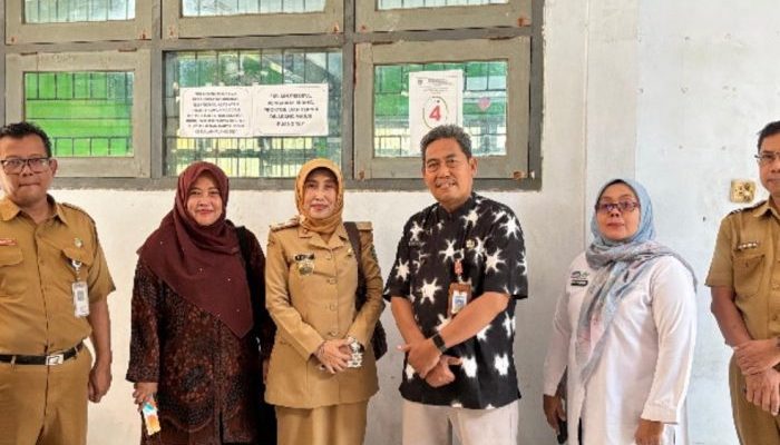 Pastikan Kredibilitas Ujian, Kadisdikbud Jombang Tinjau Langsung TKA 2026