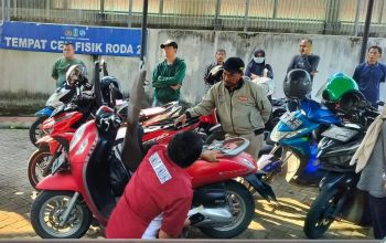 Samsat Jombang Optimalkan Layanan Cek Fisik, Proses Tertib dan Transparan