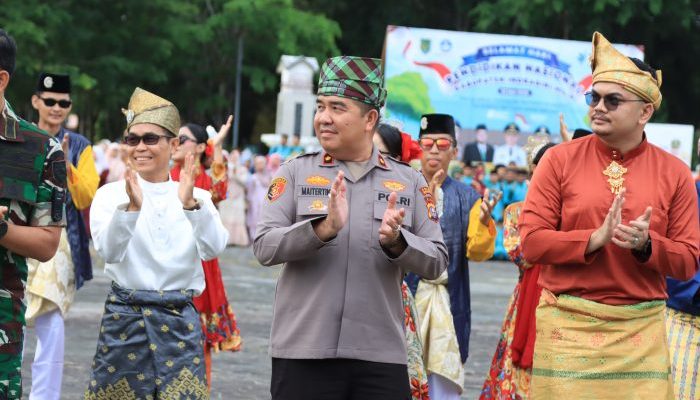 Upacara Hardiknas 2026 di Inhil Berlangsung Khidmat, Tekankan Pendidikan Bermutu
