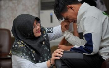 Bupati Afni Lepas Lima Pemuda Disabilitas Siak Ikuti Diklat Vokasional Kemensos