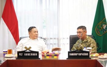 SF Hariyanto Sambut Kunjungan Brigjen TNI Bram Pramudia di Kantor Gubernur Riau