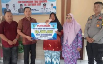 Pemdes Meskom Cairkan BLT Dana Desa Rp900 Ribu per KPM