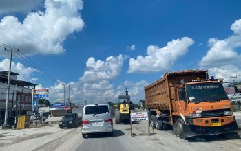 BPJN Riau Gesa Perbaikan 10 Titik Jalan Lintas Pekanbaru–Padang