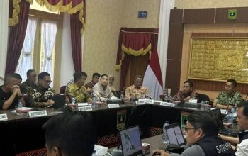 Bupati Dharmasraya Harapkan Solusi bagi Lahan Masyarakat di Kawasan Hutan