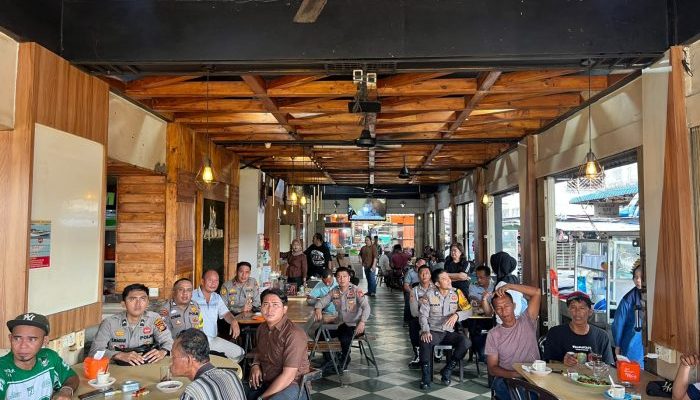 Polsek Kateman Gelar Nobar Piala Dunia 2026 Bersama TNI dan Masyarakat