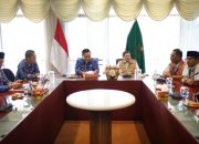Plt Gubernur Riau Lepas Kontingen Pesprawi XIV Nasional, Targetkan Tampil Maksimal