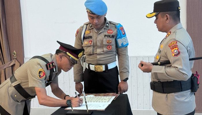 Polres Indragiri Hilir Gelar Sertijab Kabagops, Kapolsek Pulau Burung dan Kapolsek Kempas