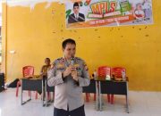 Jadi Narasumber MPLS, Kapolsek Kemuning Ajak Pelajar Jauhi Bullying dan Narkoba