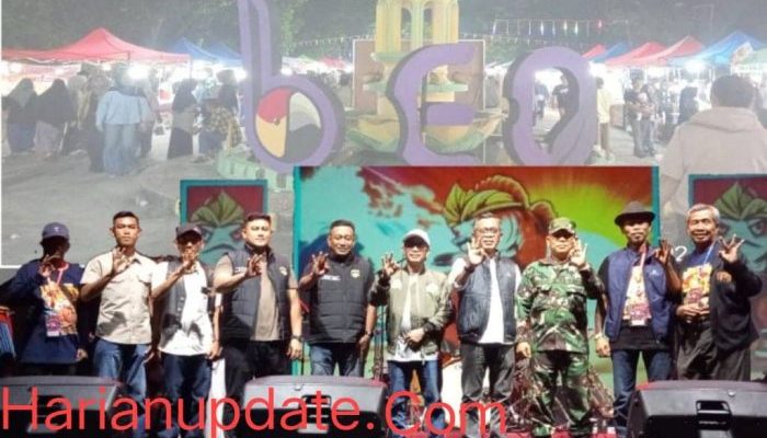 Bupati Bengkalis Resmi Buka Gebyar Scooter Lancang Kuning XVI, Ribuan Scooterist Padati Negeri Junjungan