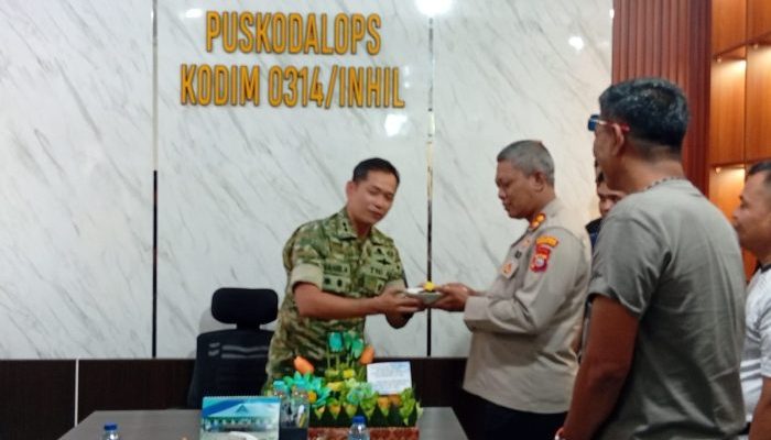 Kapolres Inhil Rayakan HUT Dandim 0314/Inhil, Soliditas TNI-Polri Kian Erat
