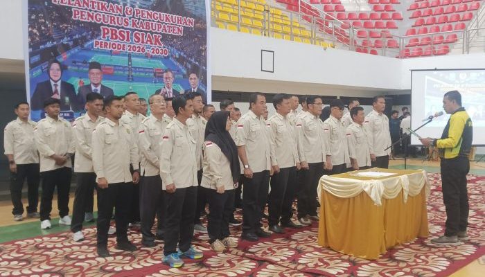 Iswanto Resmi Dilantik Pimpin PBSI Kabupaten Siak, Siap Perkuat Pembinaan Atlet Berprestasi