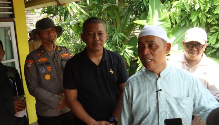 Polres Inhil Bersama Pemkab dan Tim Gabungan Cari Monyet Liar yang Resahkan Warga Tembilahan