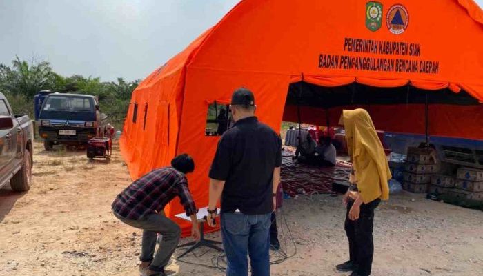 Blank Spot Hambat Laporan Karhutla, Diskominfo Siak Pasang Internet Satelit