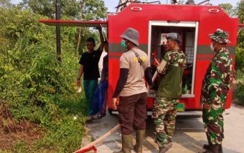 Api Kembali Menyala Saat Pendinginan Kebakaran di Sungai Beringin
